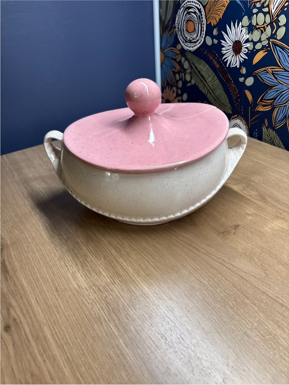Vintage California Pottery MCM Casserole Dish Speckled White w Pink Lid